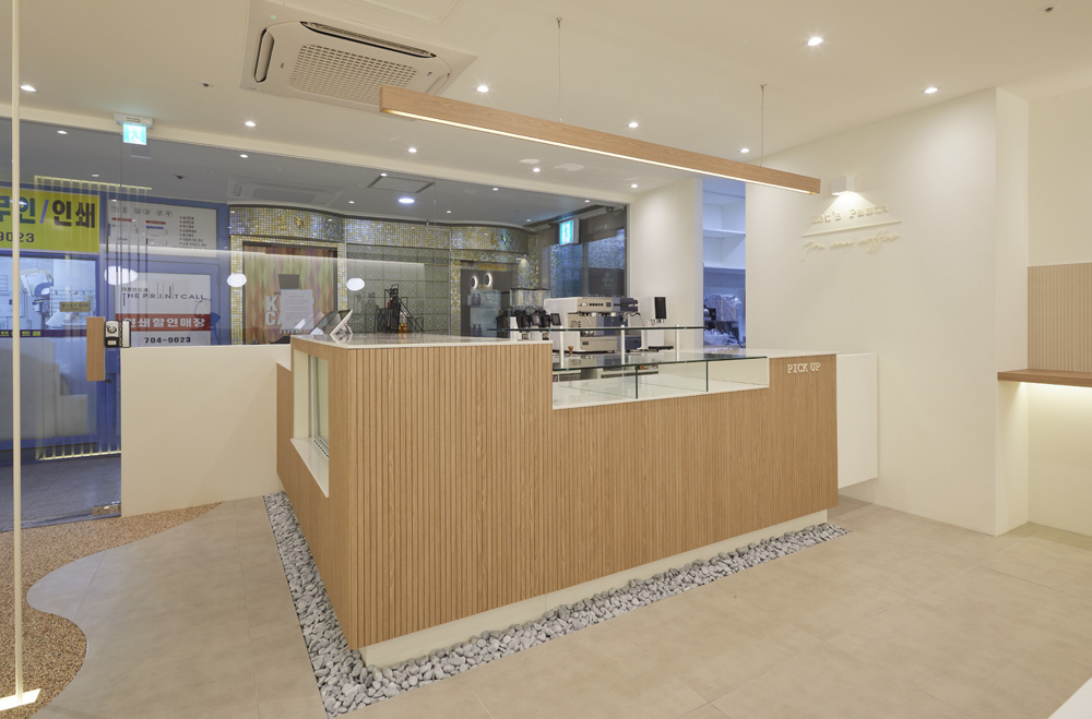 白色木纹打造 30 平极简餐厅-10