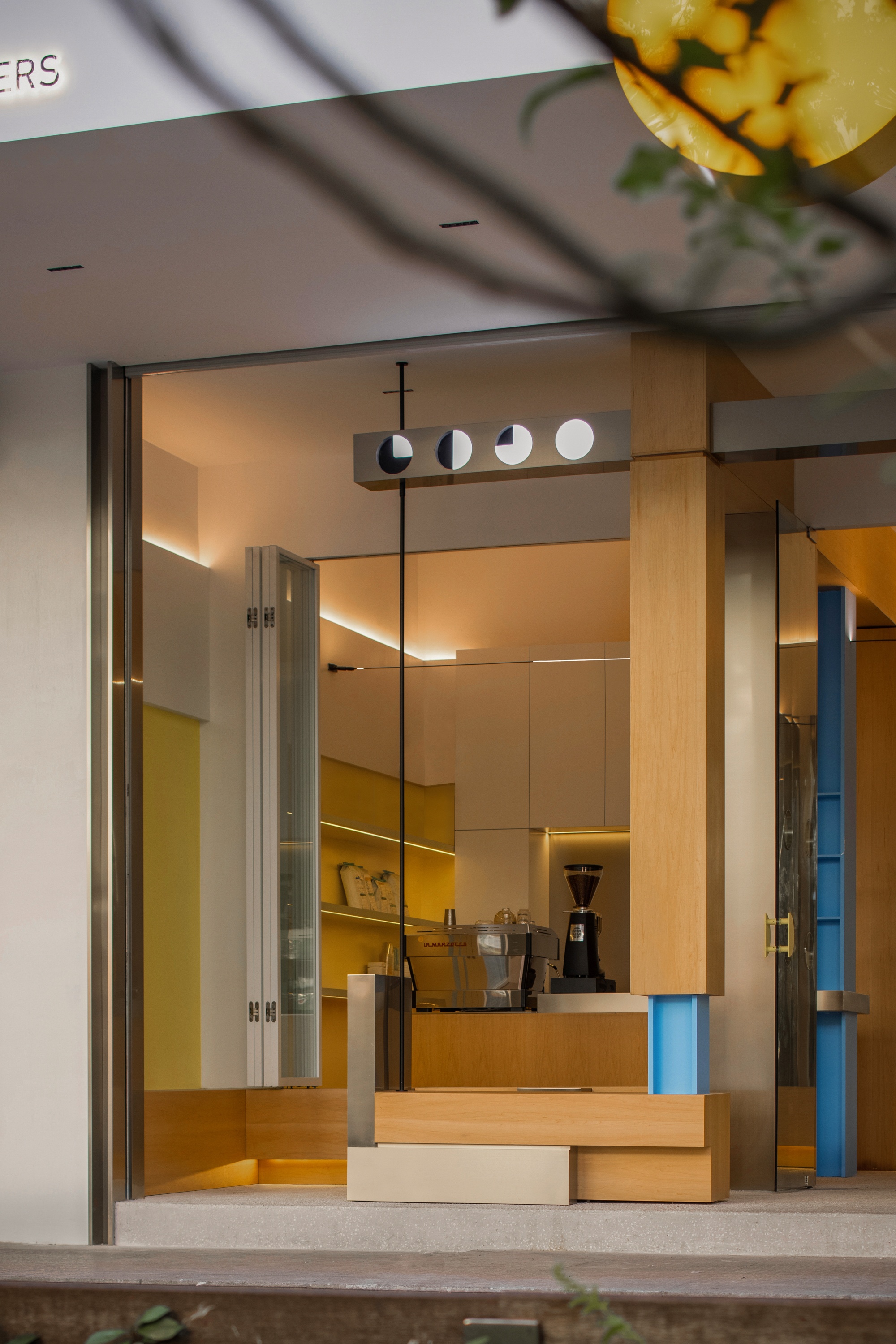 明日晴咖啡店丨中国温州-33