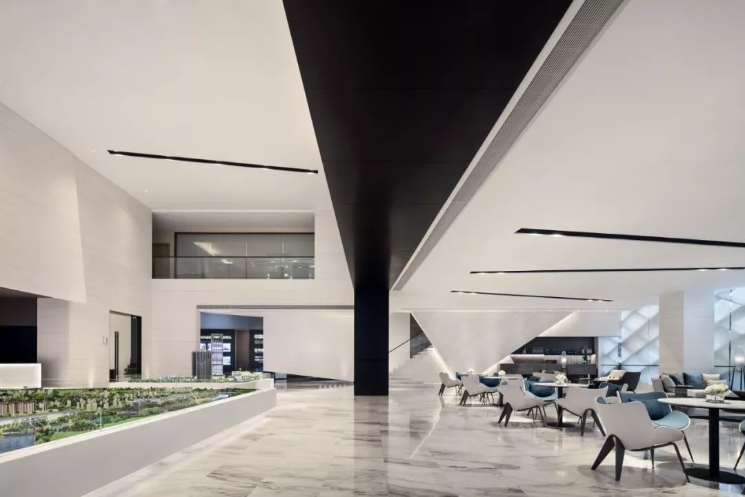 几何律动中的莆田正荣销售中心-16