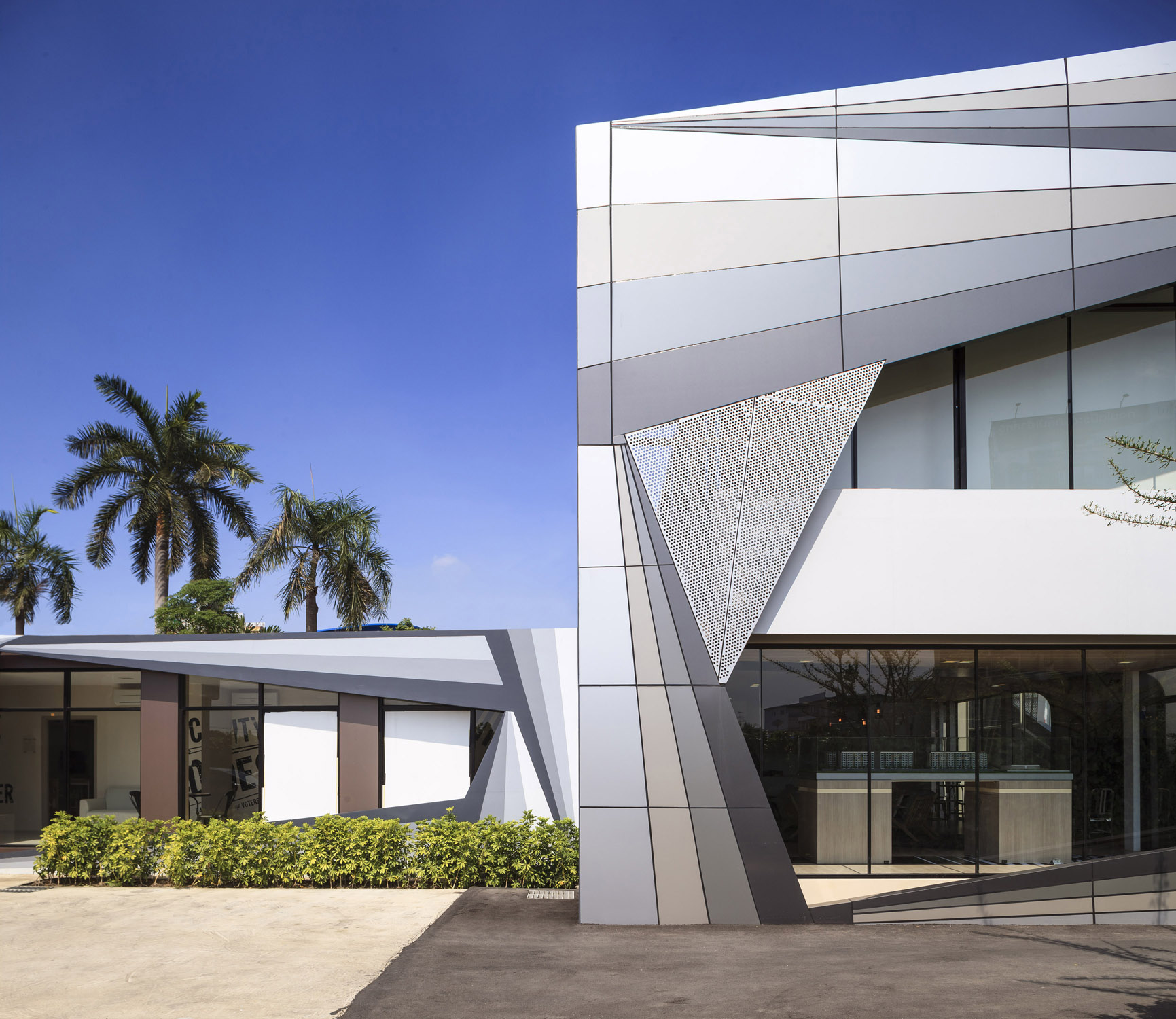 李子公寓销售展厅丨泰国曼谷-11