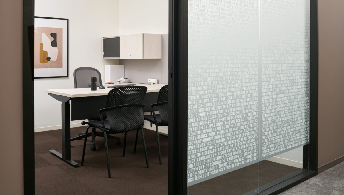 芝加哥艾滋病基金会办公室-14