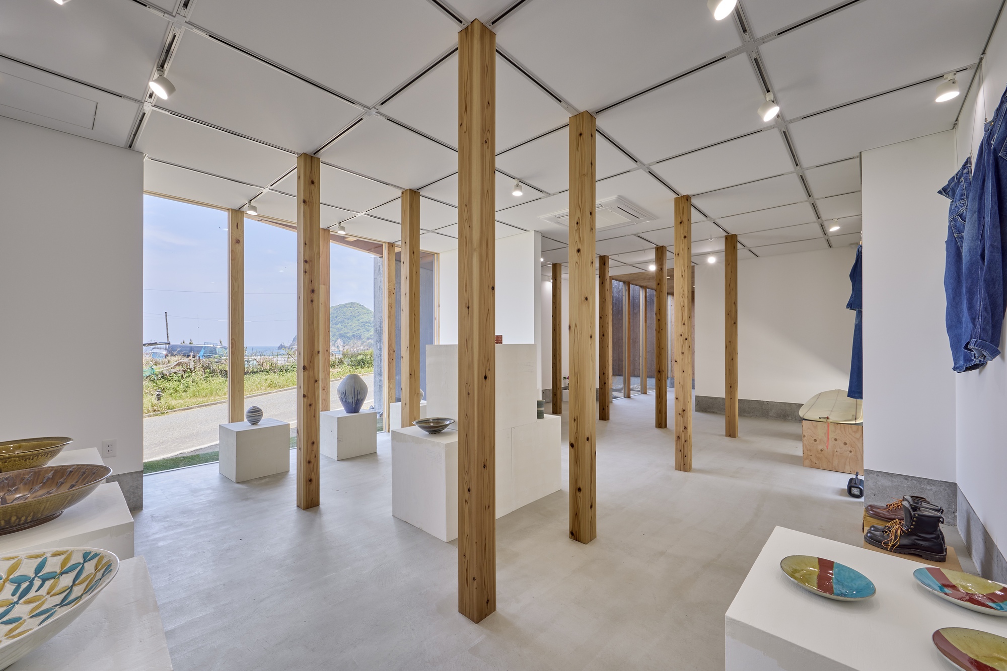 Kugami Terrace Sunset Cafe and Small Gallery / REPLUS Co.,Ltd-23