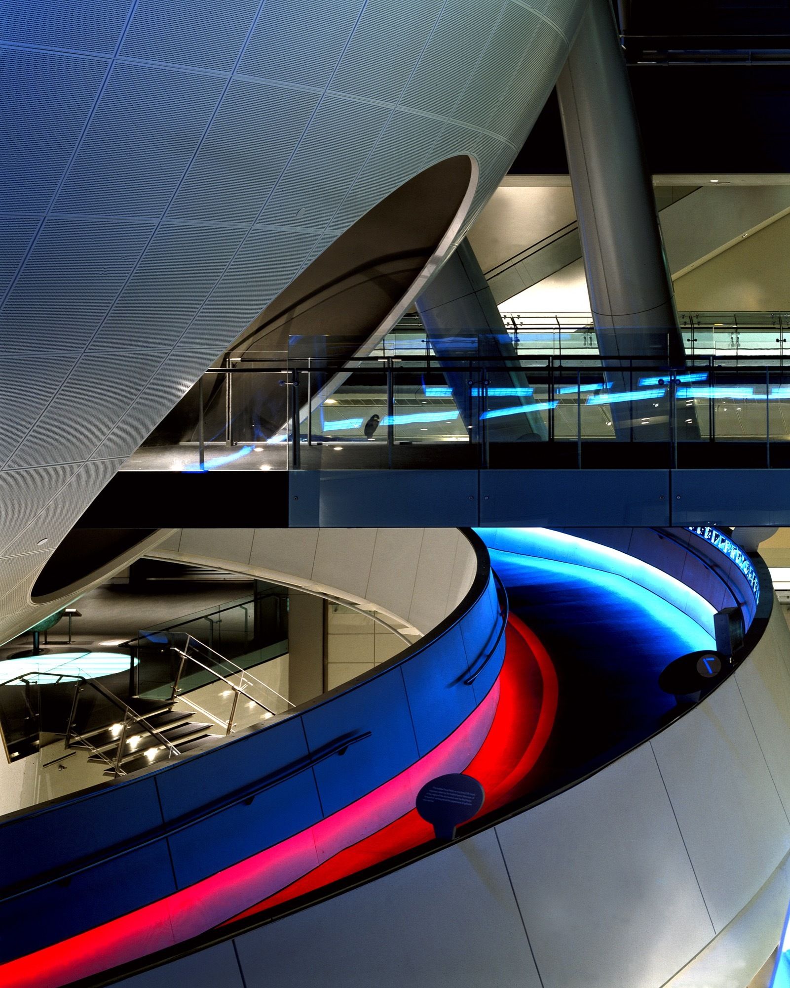 纽约自然历史博物馆玫瑰中心,现代建筑与科学的完美融合-2