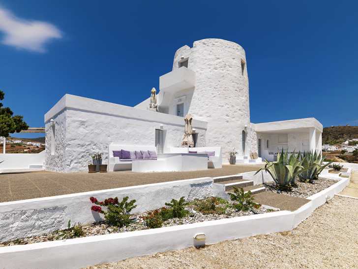 希腊 Kimolos 岛风车酒店 | 古老风车焕发新生-1