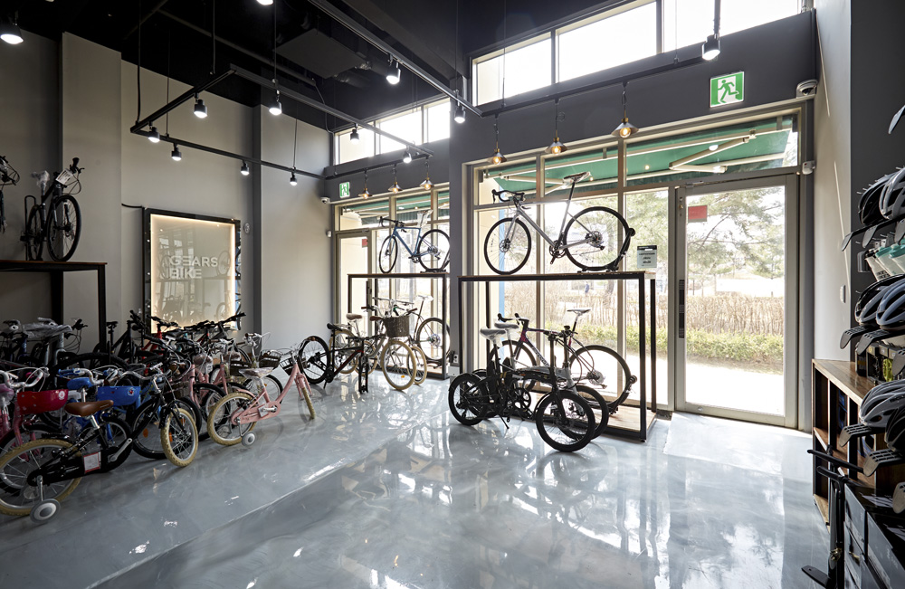 기어스大巴餐厅 | 独特工业风格的 24 平米小空间内饰设计-7