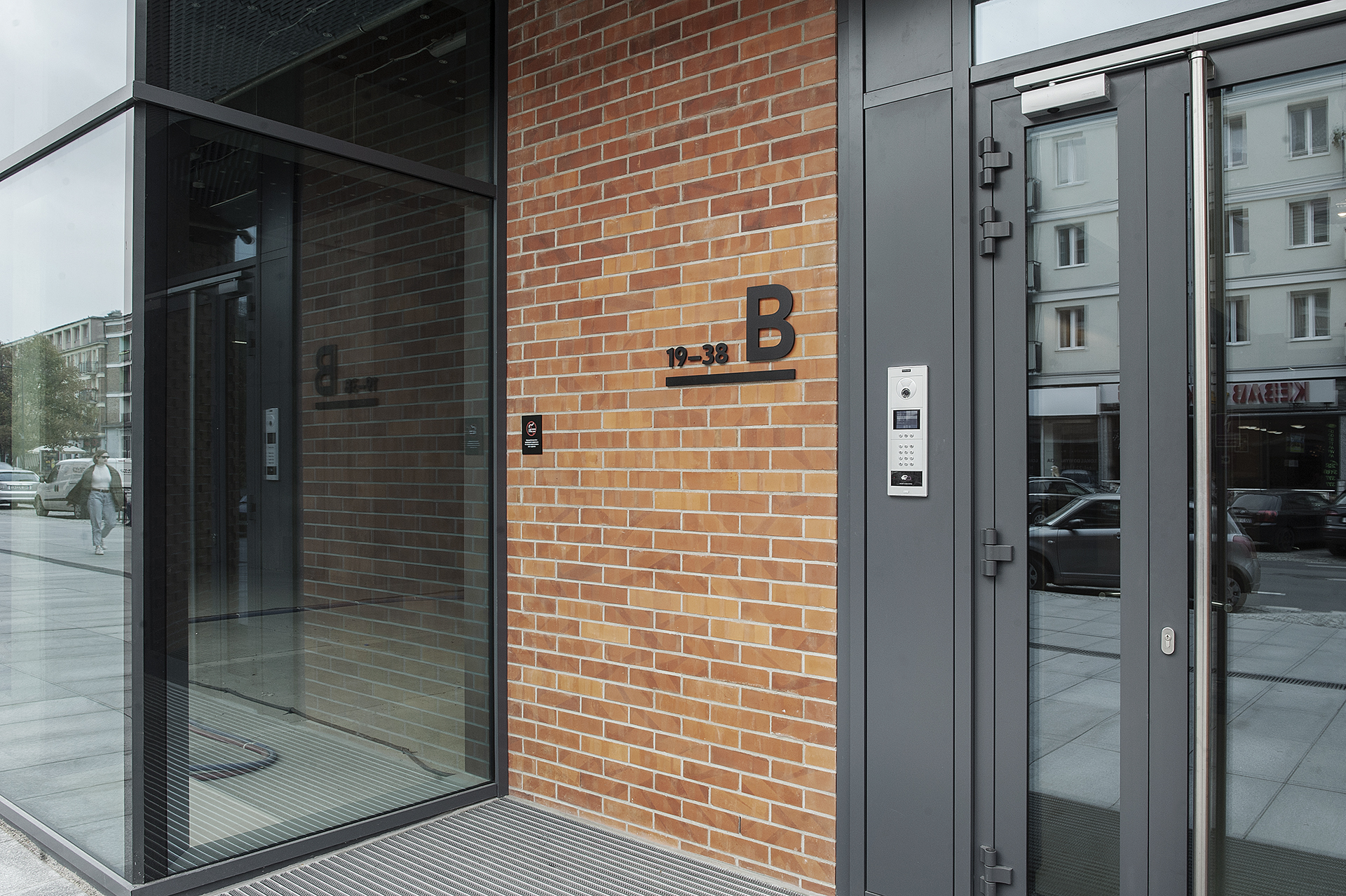 Rajska 8 和 Heweliusza 18 导向系统设计丨波兰格但斯克丨blank studio,wayfinding studio-15