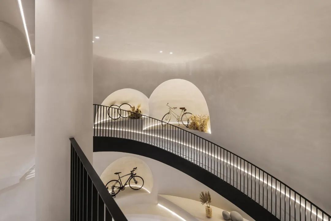 曲线之美，书写600㎡大宅典范丨唐忠汉新作-25