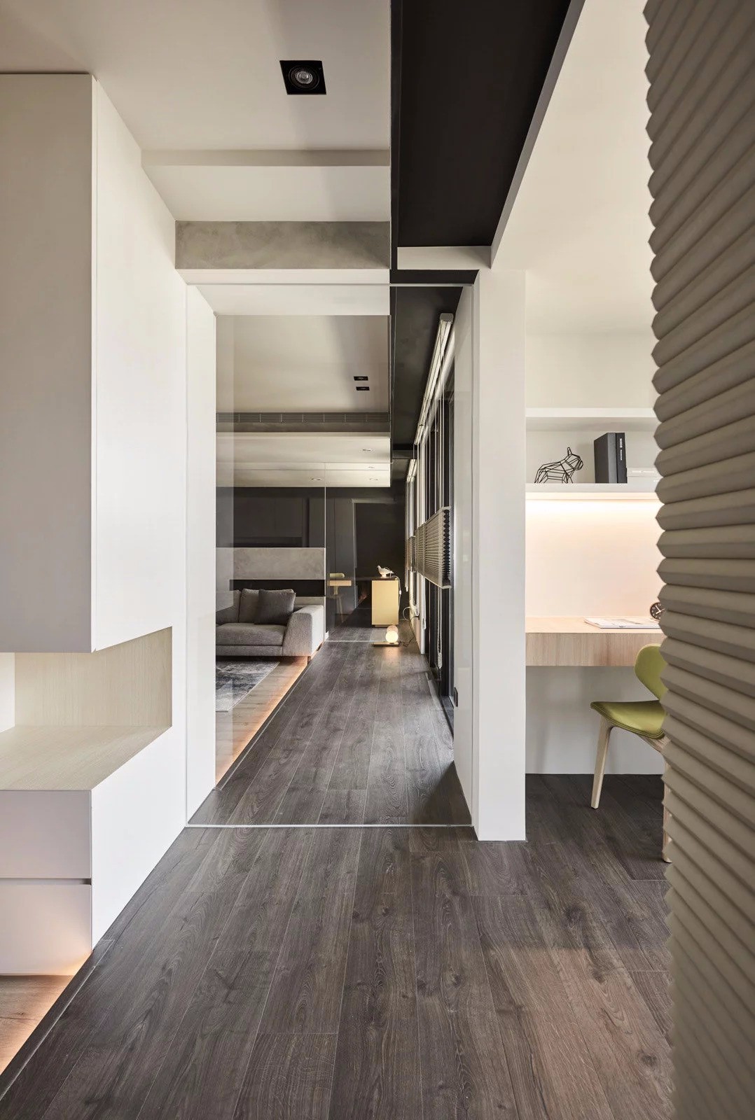 台北虫点子创意设计 | INDOT 打造透明长廊空间-1