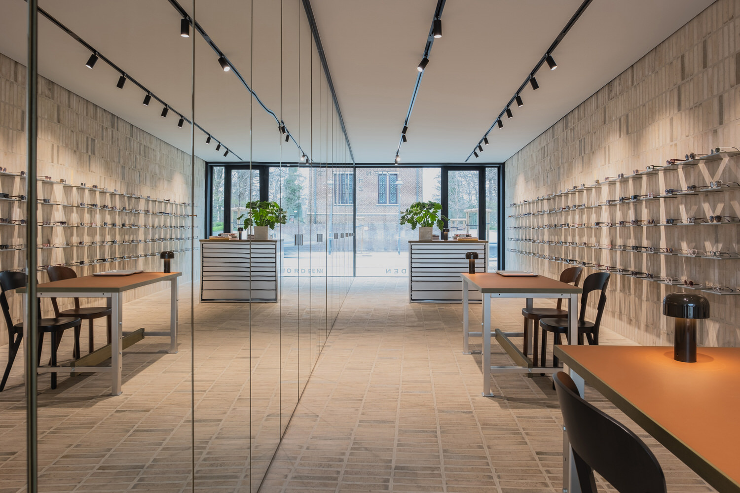 比利时 Optiek Hons 眼镜专卖店丨Zware Jongens-18