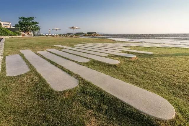 创意铺装设计，草坪与硬质材料的美妙融合-43