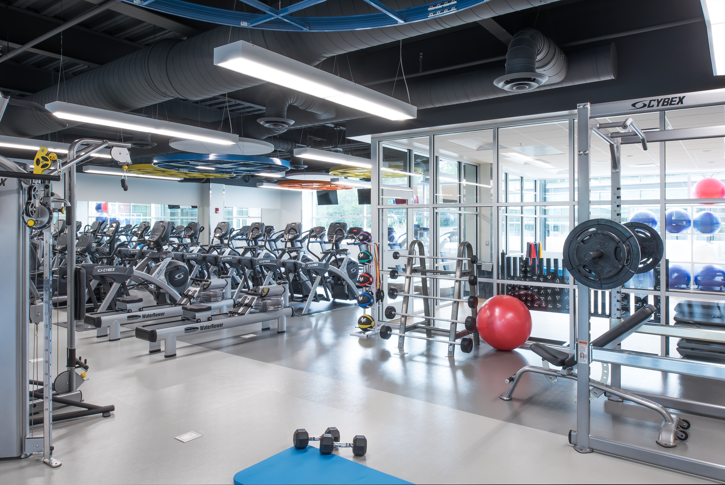 学术成就中心——绿色环保、功能齐全的教育空间-12