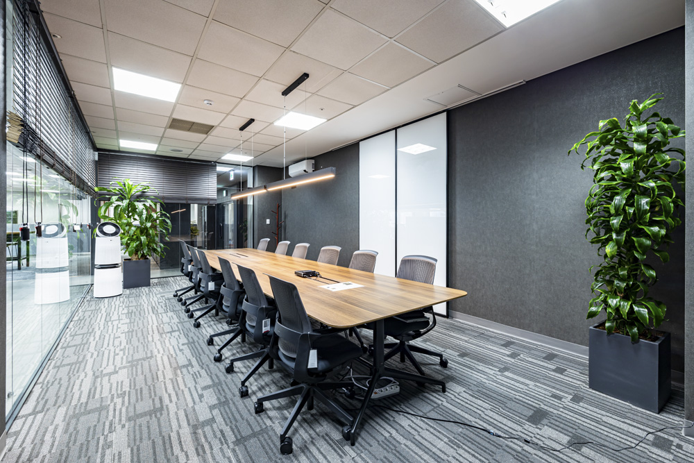 现代简约共享办公空间设计-4