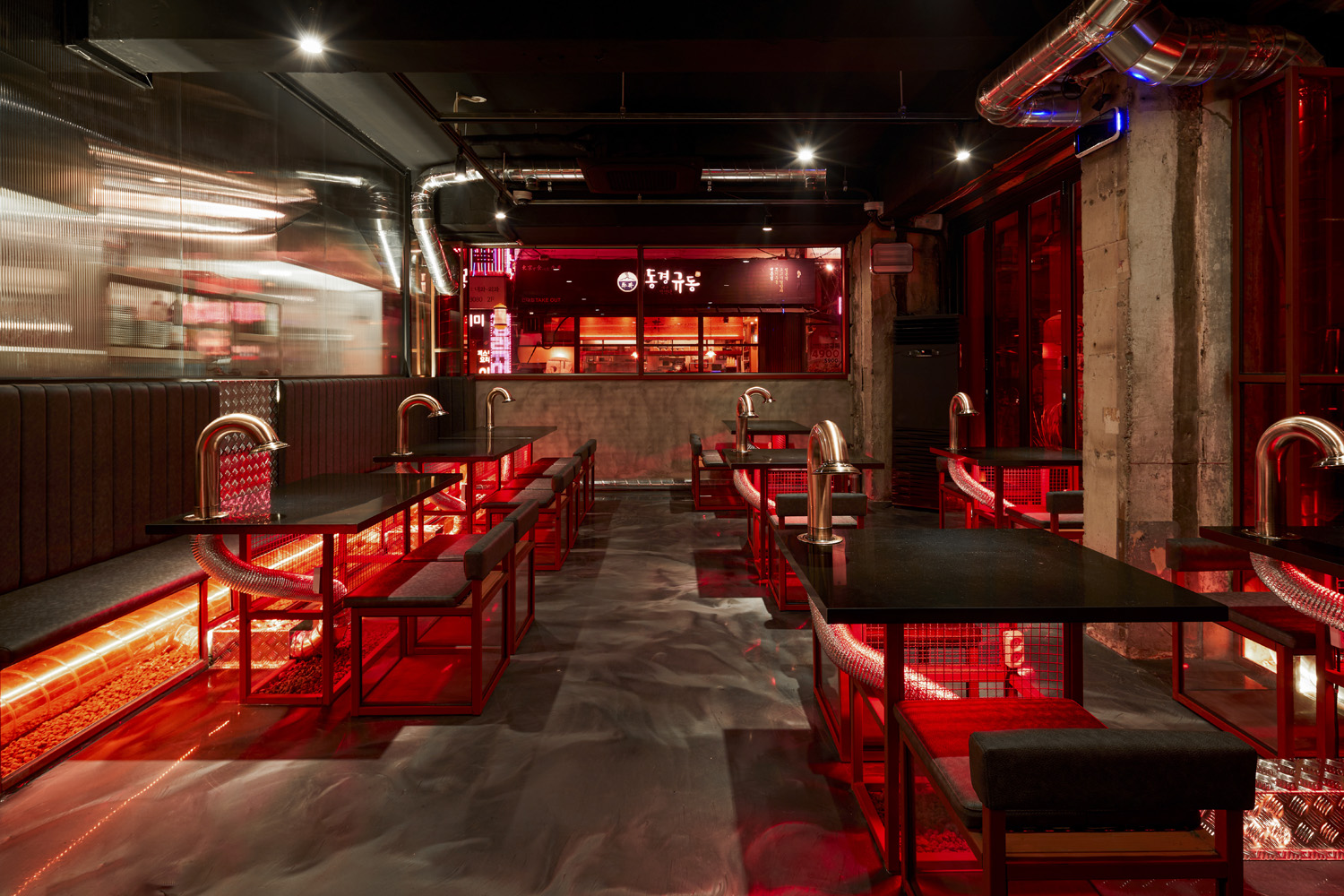 26 平米韩式咖啡厅，明亮灯光营造温馨氛围-3