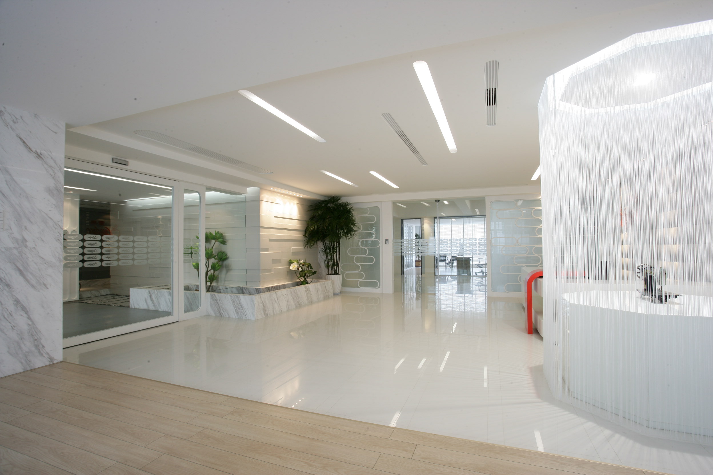 天顺祥雪果服装展厅及办公室-3