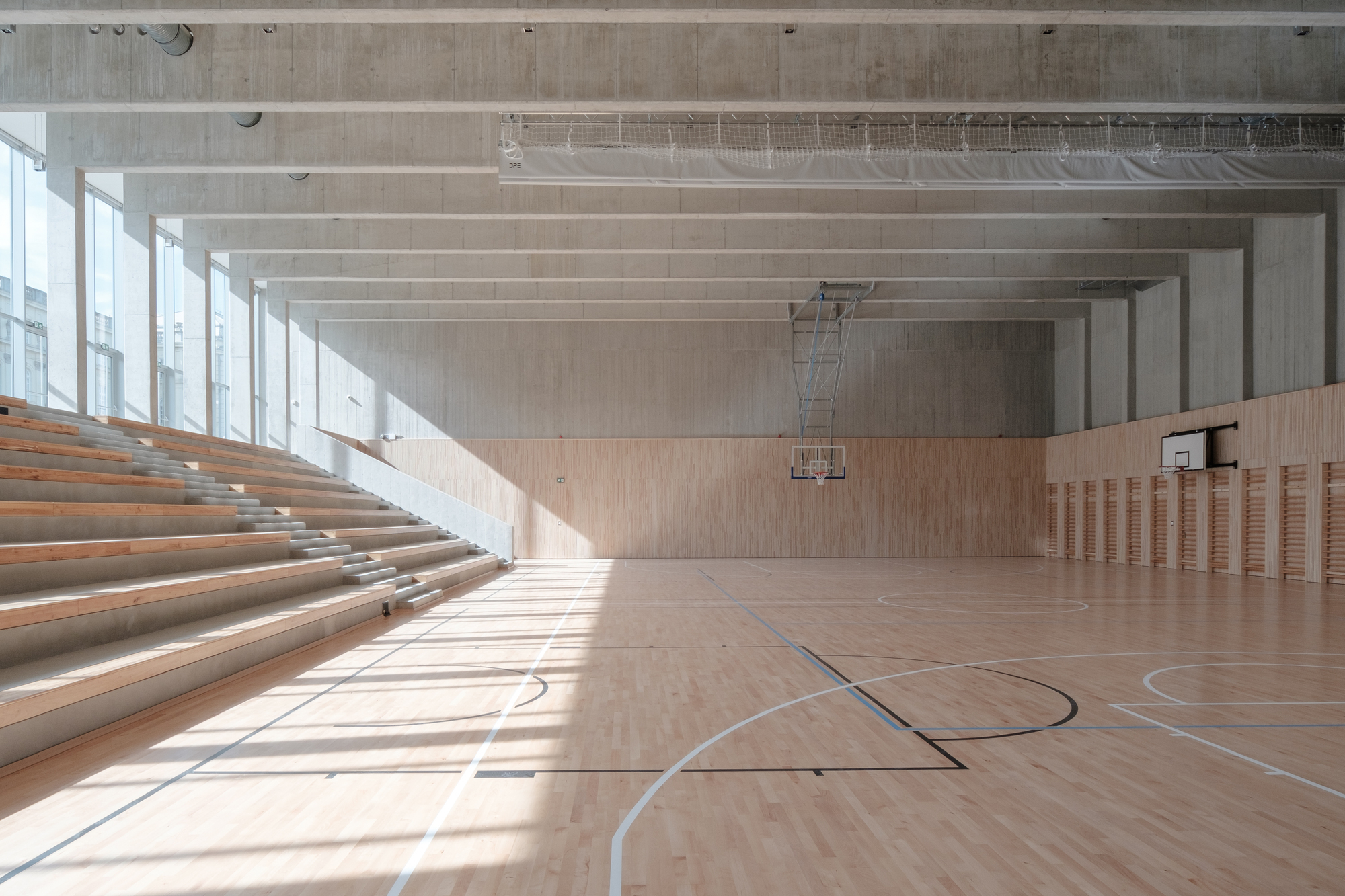 匈牙利圣盖勒特会议大厅设计丨匈牙利布达佩斯丨Építész Stúdió-32