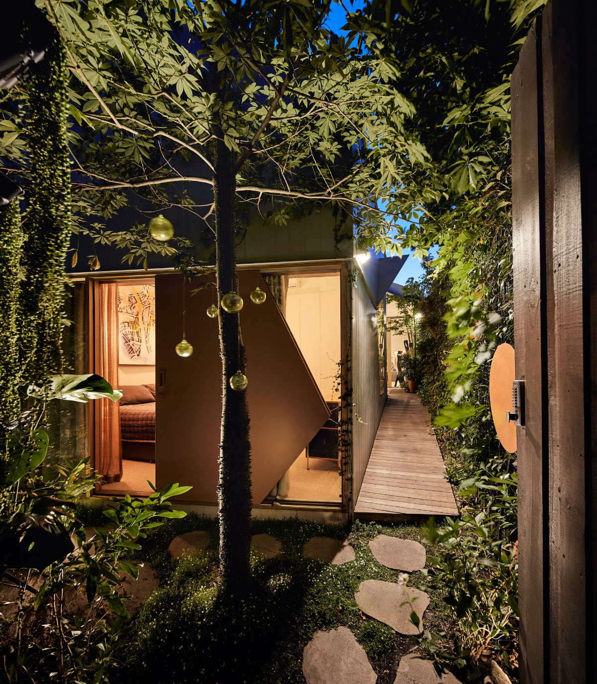 他和她的房子，打造屋顶莫比乌斯环  FMD Architects-34