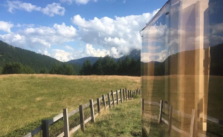 Immerso迷你透明屋顶小屋丨意大利丨意大利建筑师法比奥·维尼奥洛和弗朗切斯卡·图尔纳图里-28