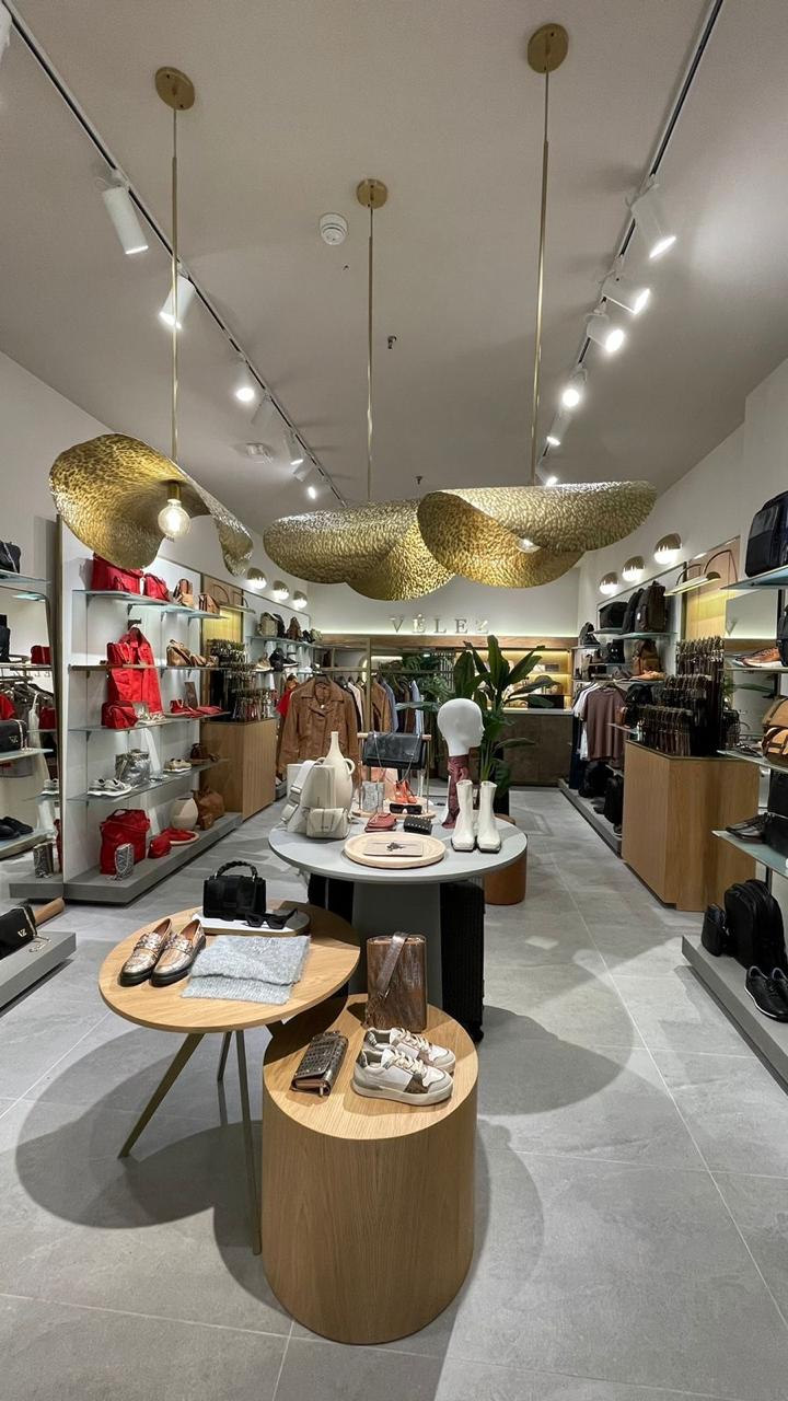 TIENDA VÉLEZ COSTA RICA - CUEROS VÉLEZ S.A.S 2024-7