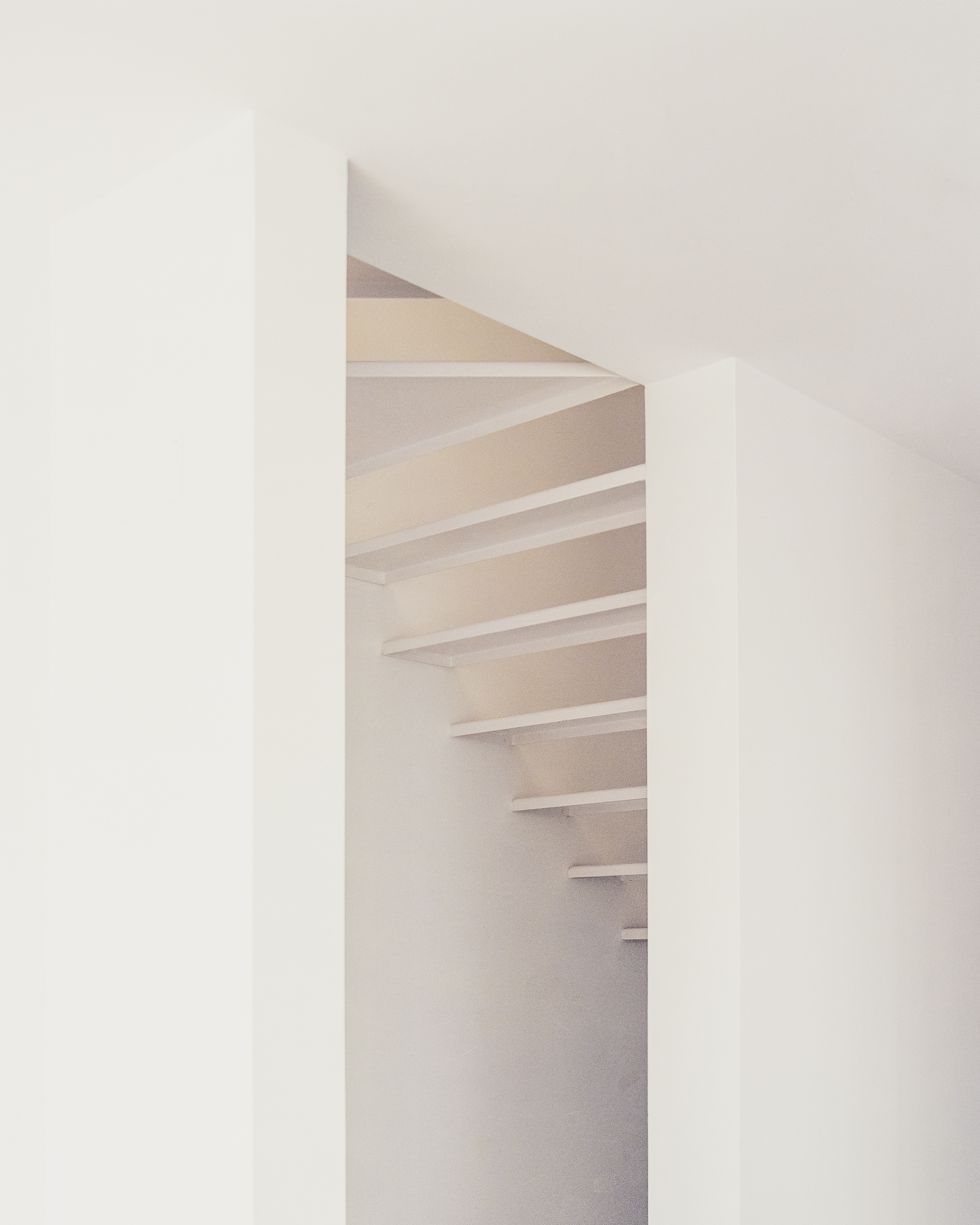 帕雷德联排别墅丨葡萄牙丨extrastudio-29