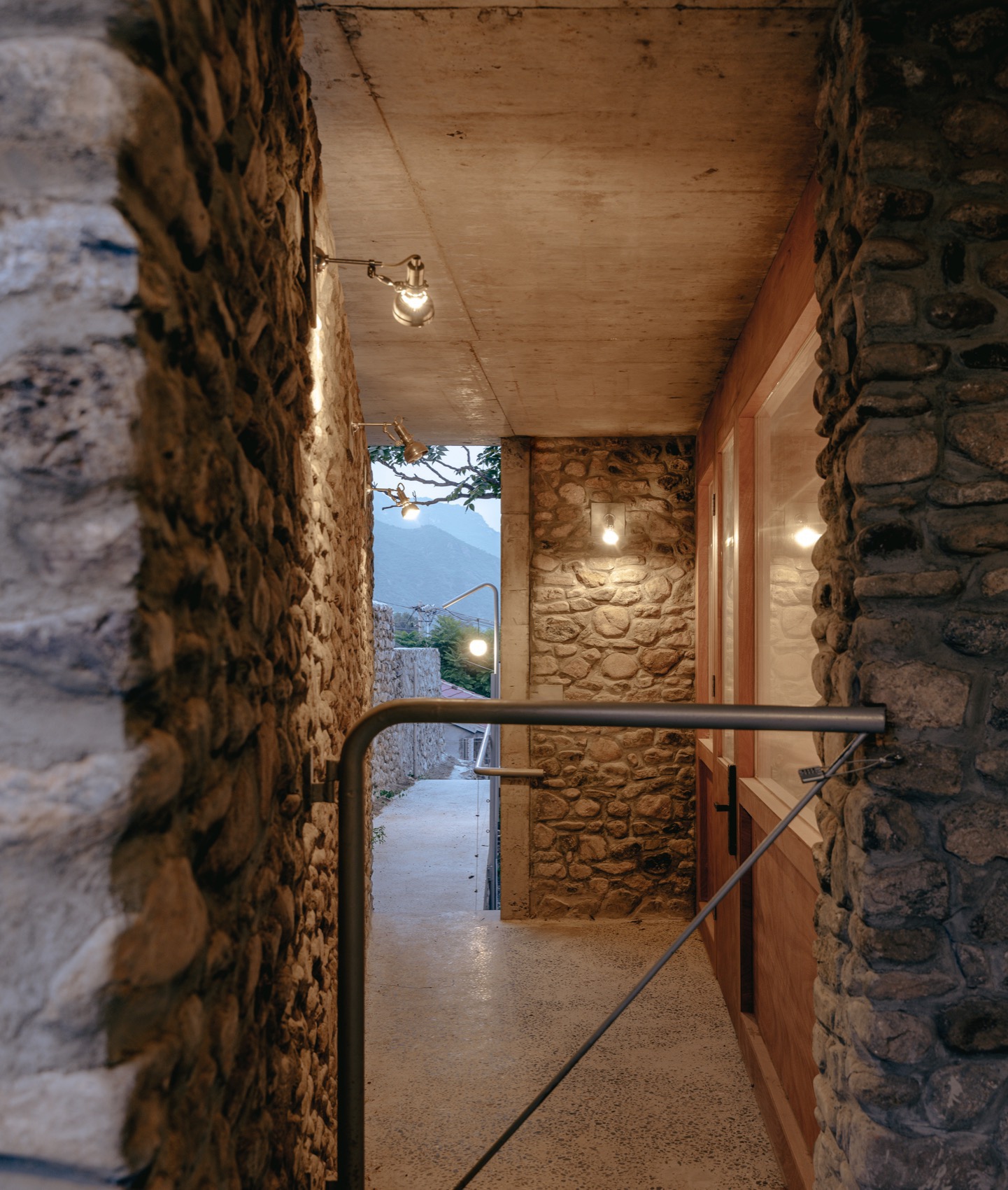 虚张声势之家 – 废土乐园丨中国北京丨察社办公室-114