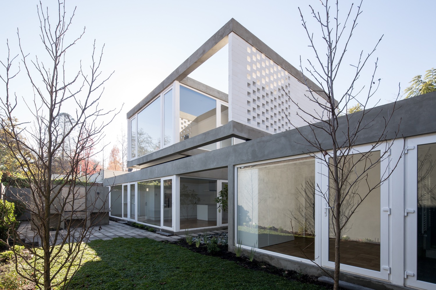 House Viejo III  Max-32