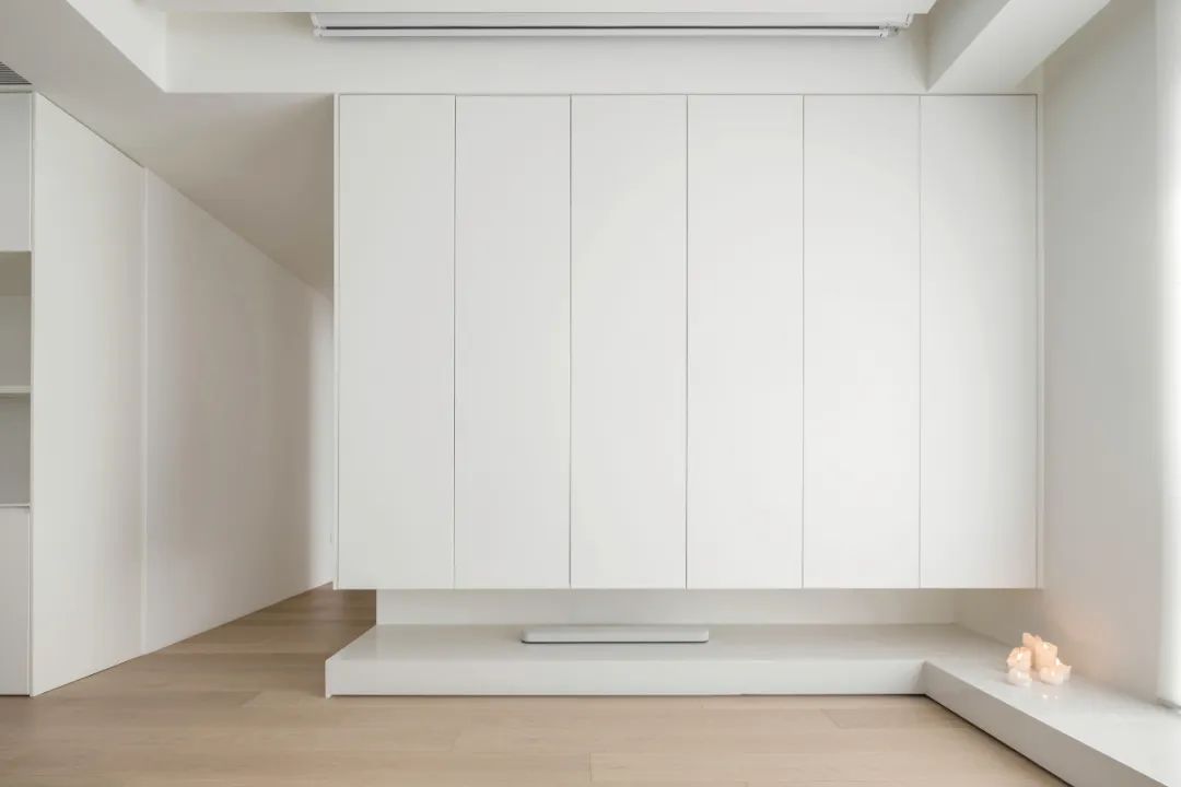 白色幻境 · 极简至上空间丨中国上海丨木卡工作室-7