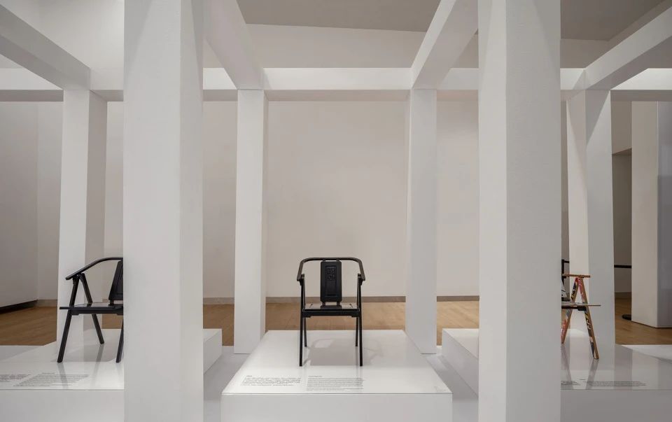 ZUO·座·坐·北欧坐具设计展丨中国丨任天建筑工作室-39