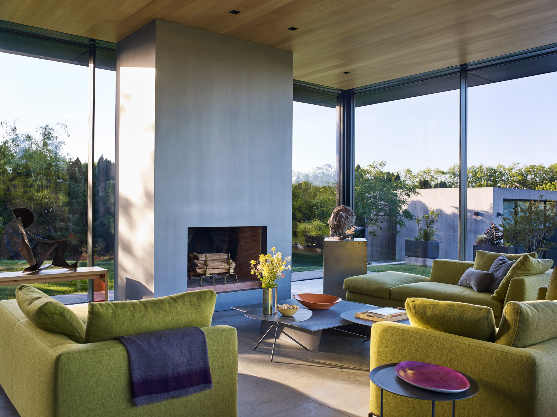 纽约南安普敦的混凝土玻璃别墅-19