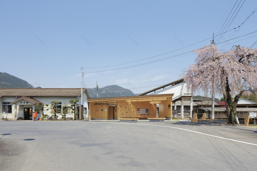 KITERASU Model CLT Building at Kuse Station ofa-40