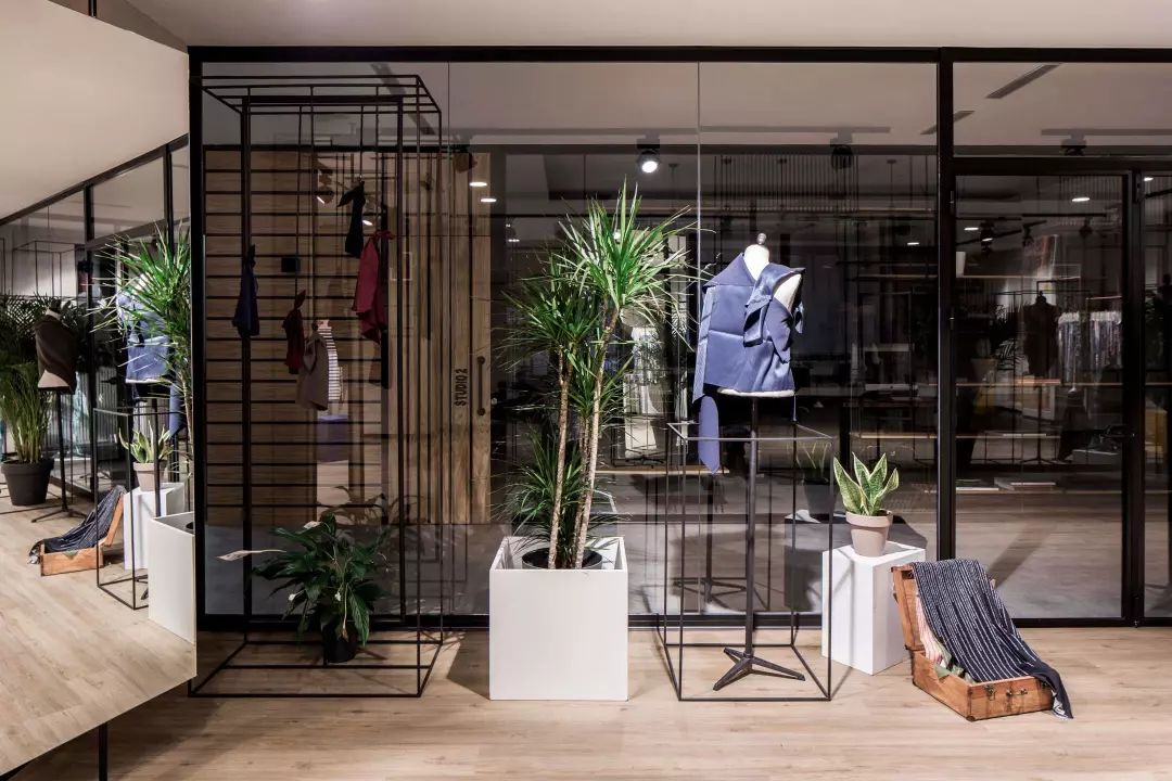 伊斯坦布尔时尚办公空间 | Slash 打造自然优雅的创意栖息地-29