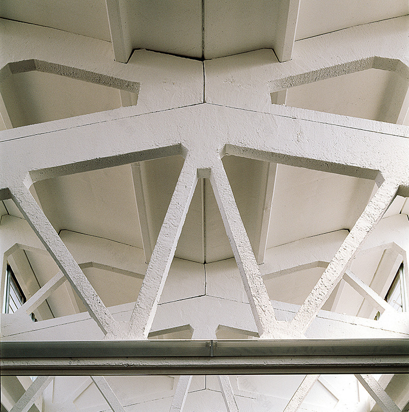 米兰百年工厂复兴,打造多功能活动空间-58