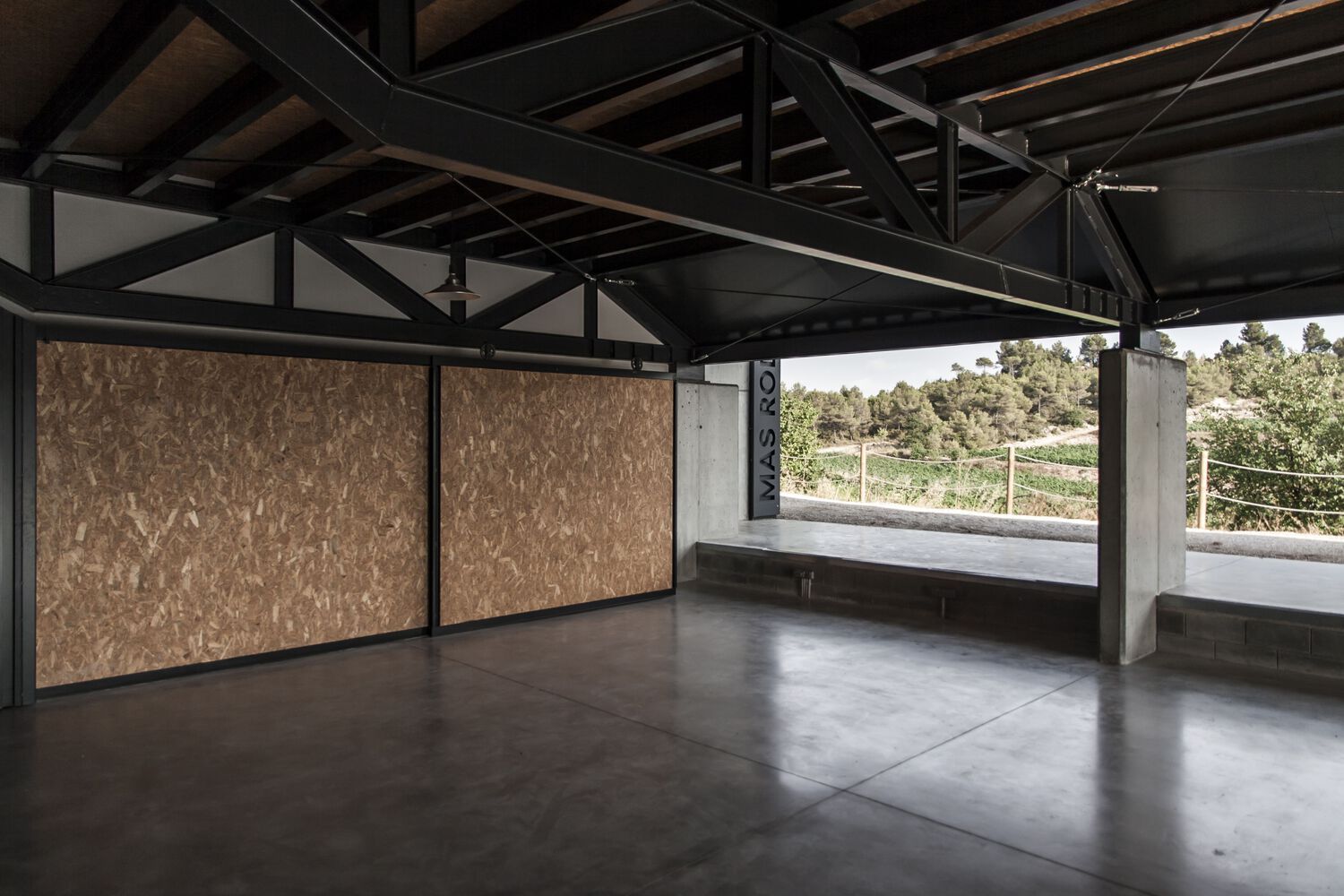 西班牙 Ingravits 酒庄仓库丨SALA FERUSIC Architects-17