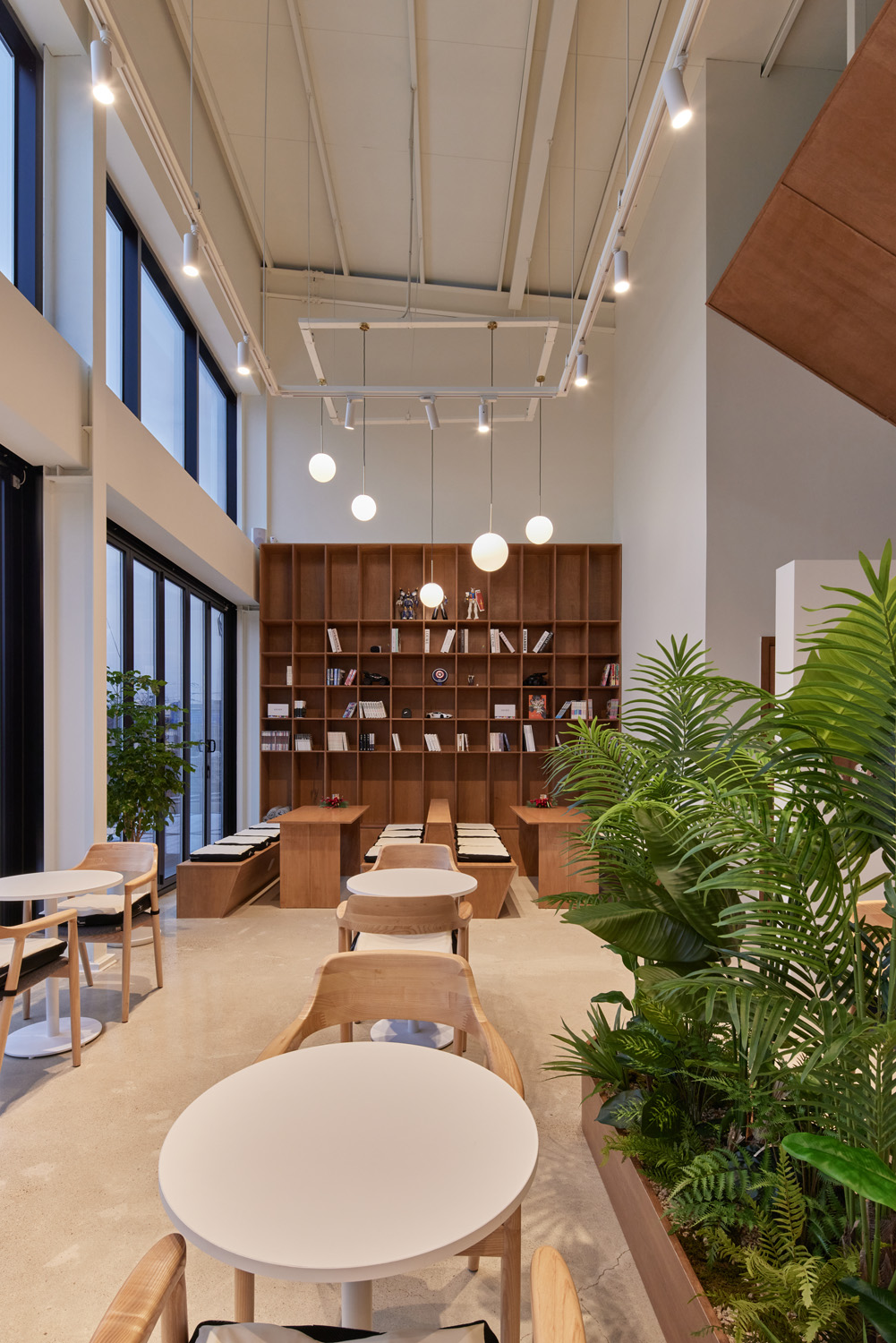 白色与木质，打造极简 40 平米公寓-18