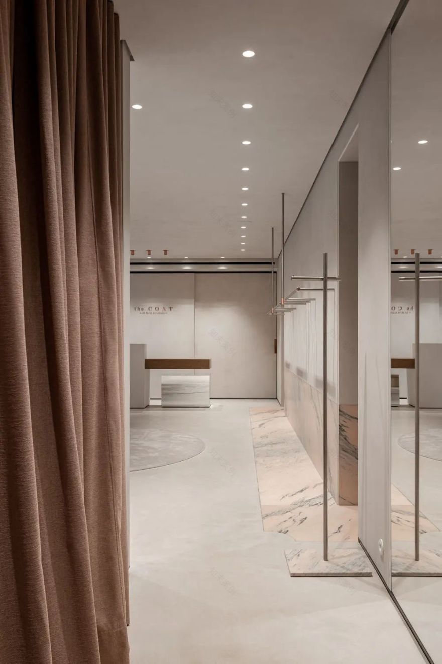 the COAT 女装精品店丨乌克兰基辅丨Rina Lovko studio-37