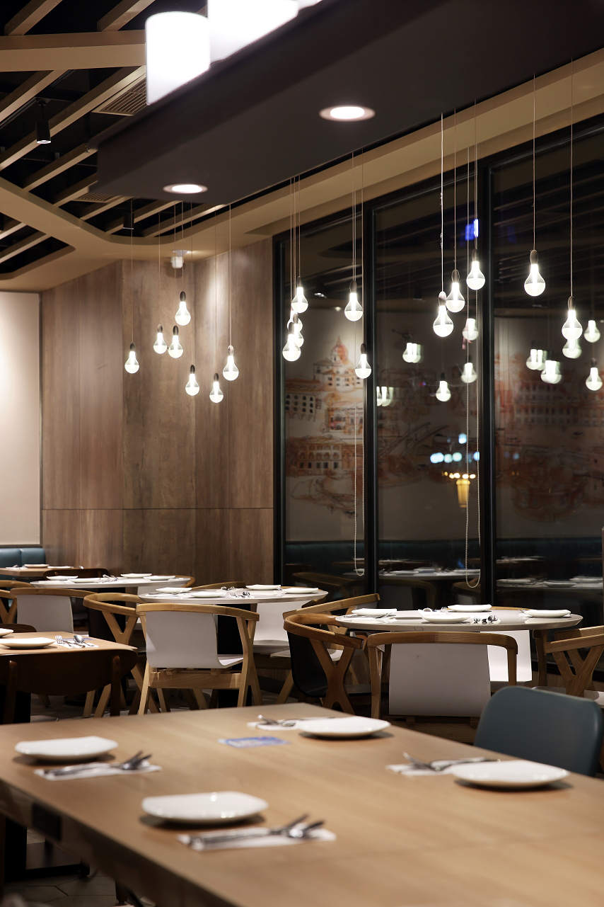 必胜客西式时尚休闲餐厅设计丨中国青岛丨艺鼎设计-24