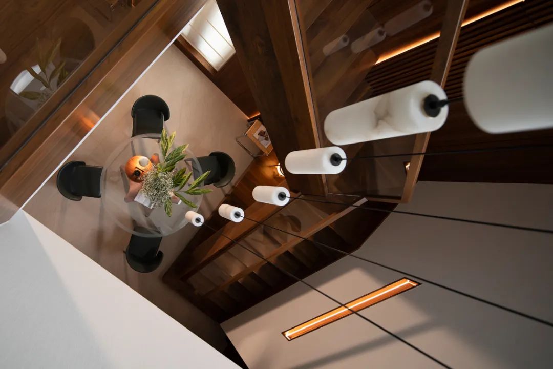 胡桃木的温润，营造光影下的生活感 | 千上设计-5