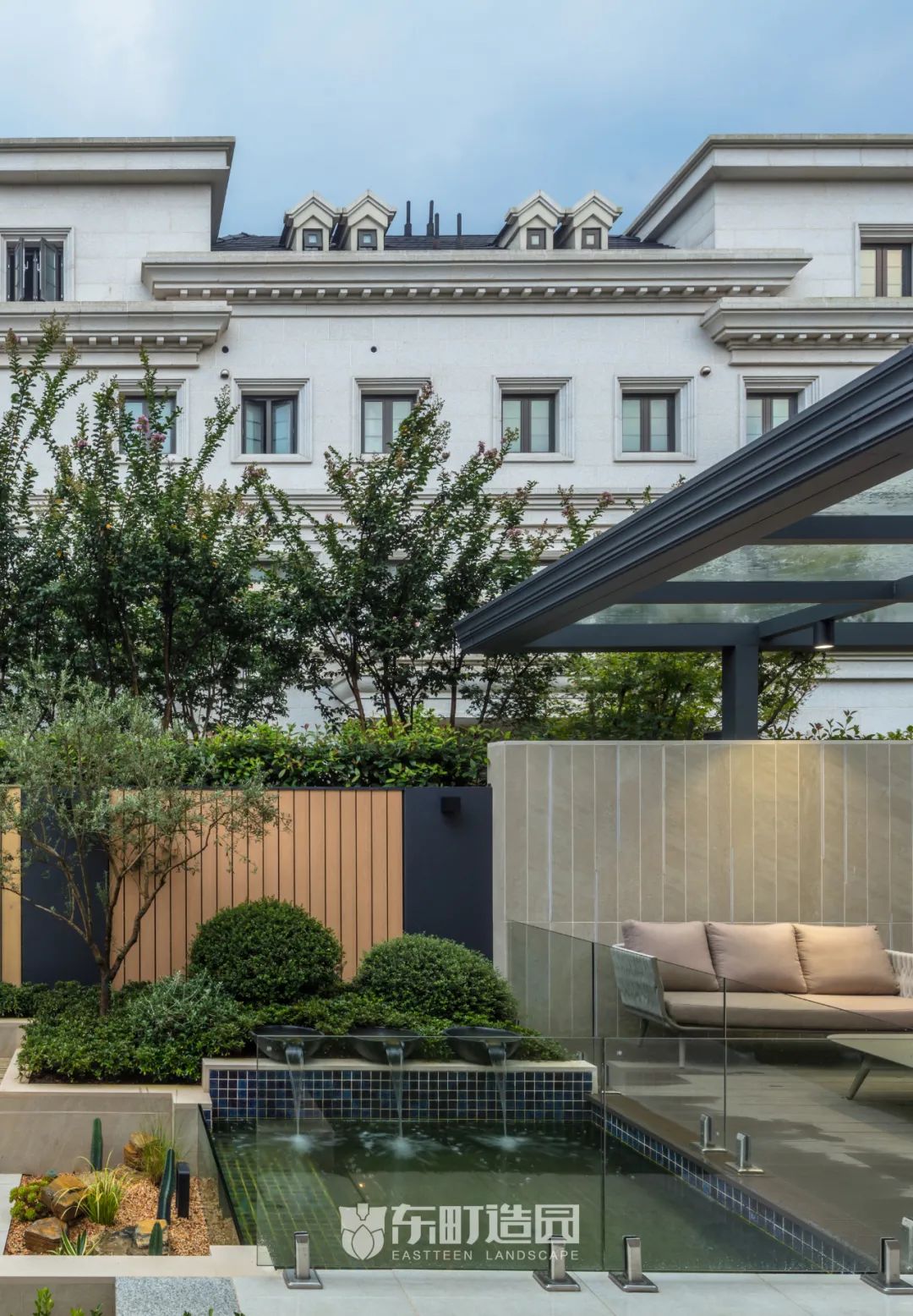 80㎡现代简约庭院，水景与夜景的完美融合-54