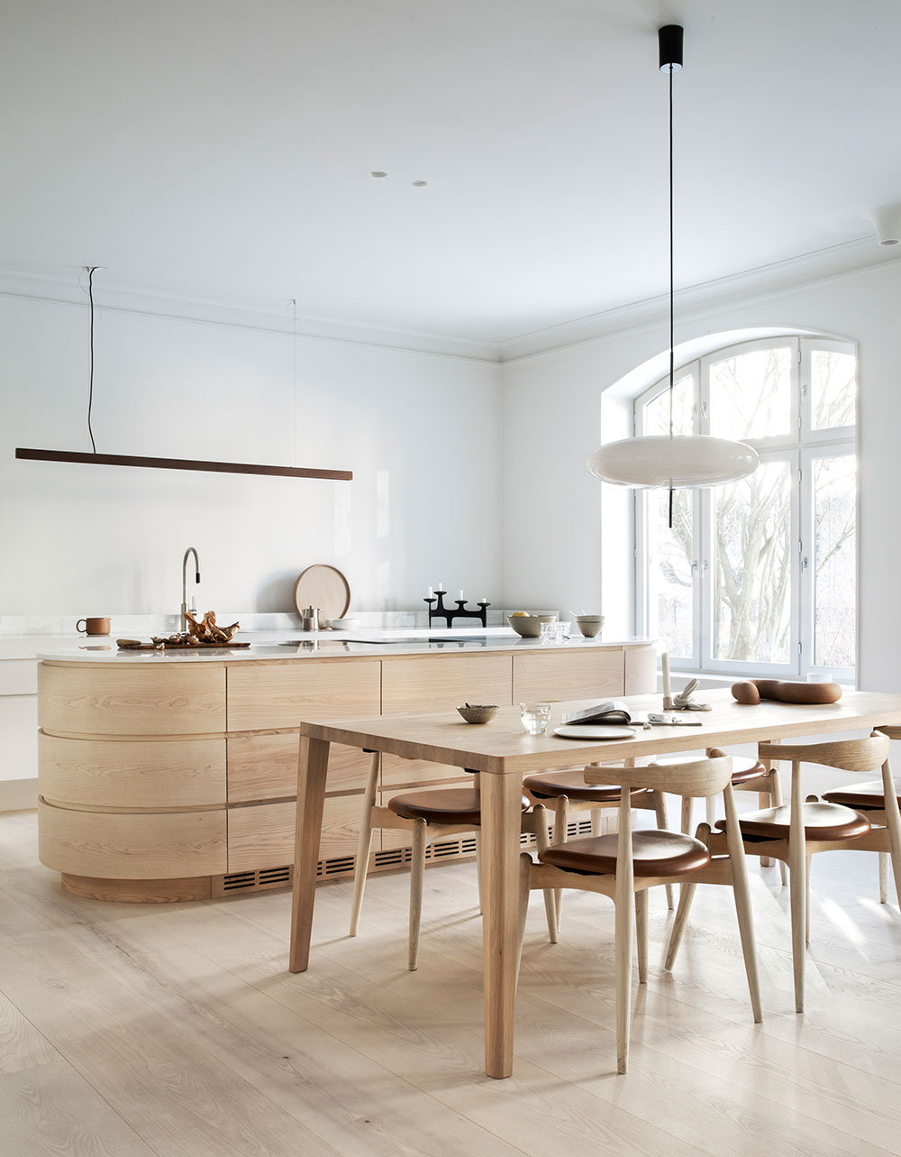 奥斯陆极简公寓 | 自然光与北欧风格的完美融合-4