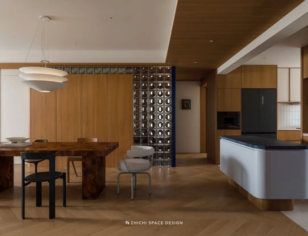 用色彩对抗生活的无趣 ◍ 不被定义的家丨咫尺设计-16