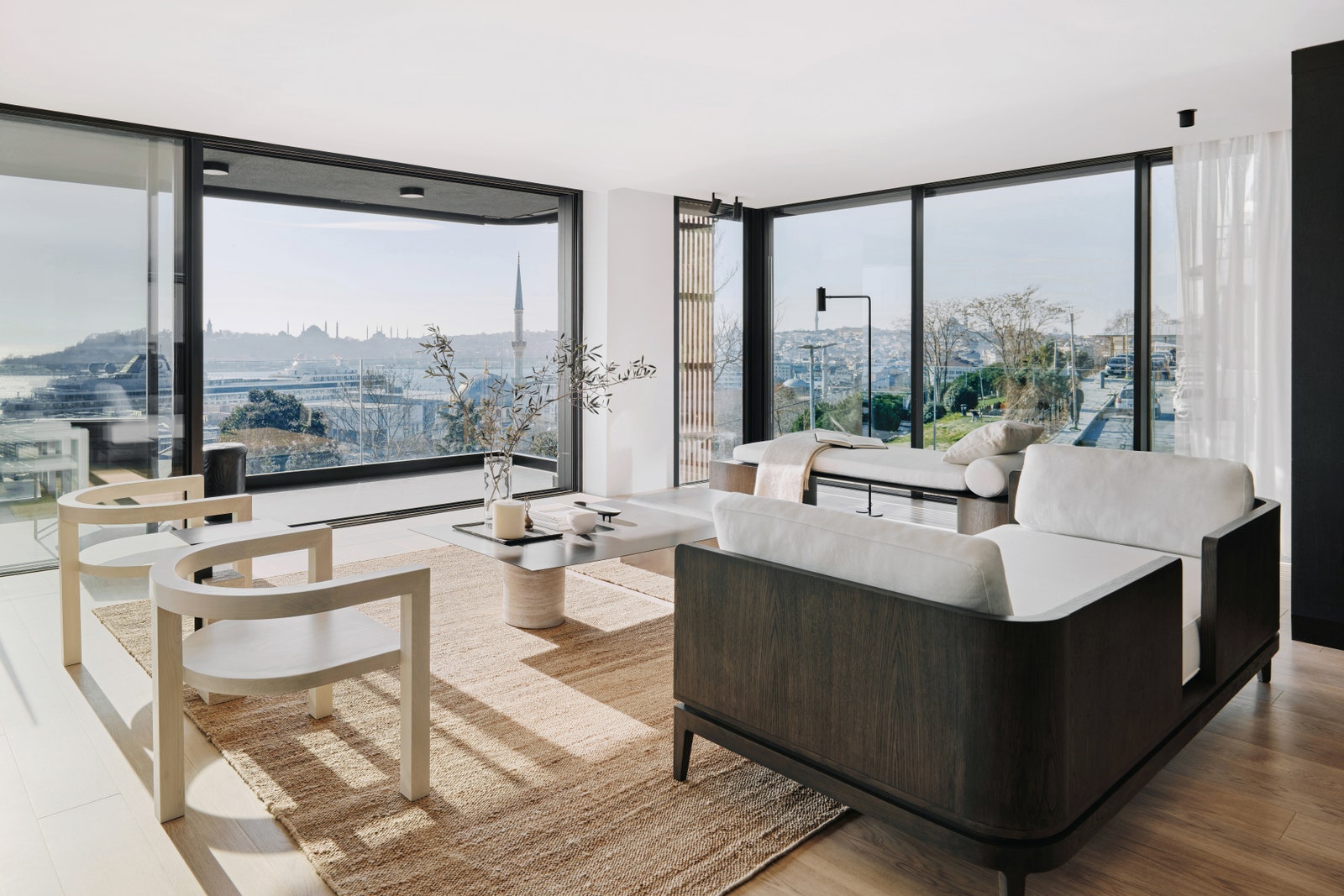 伊斯坦布尔的宁静绿洲 | OZA Design 的跨文化室内设计-2