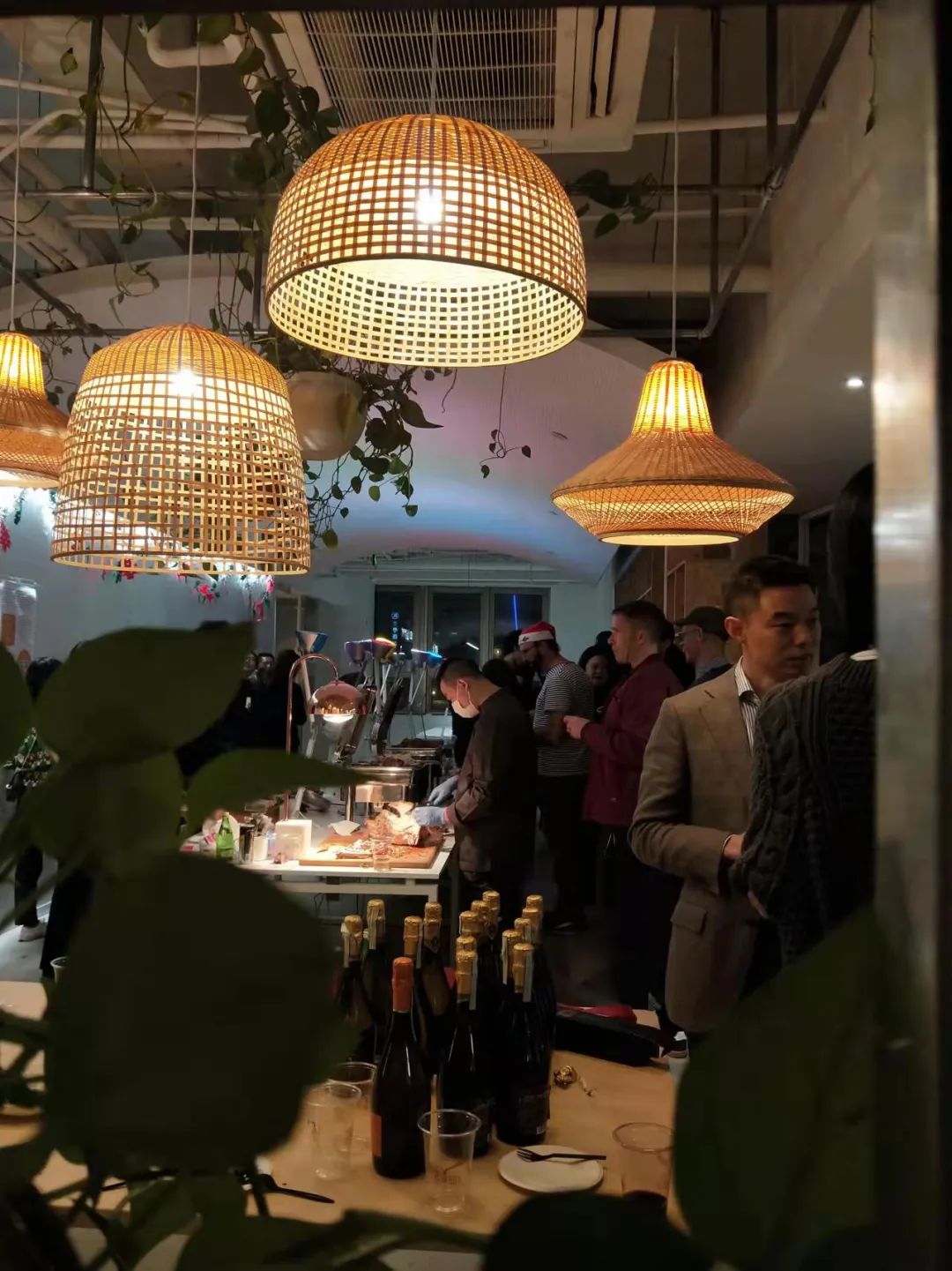 新办公室圣诞慈善派对丨中国上海丨Lukstudio-56