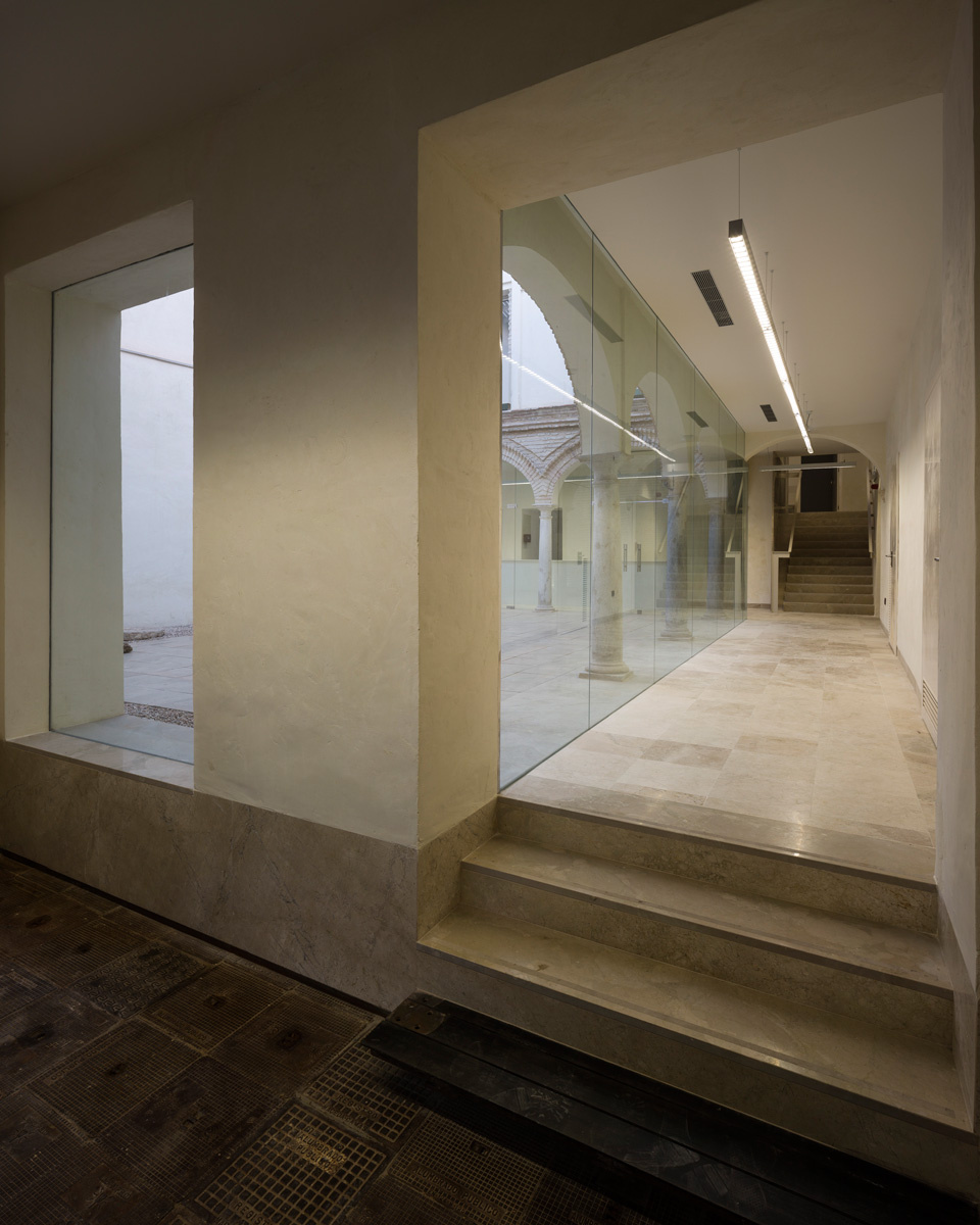 弗拉门戈解读中心,西班牙 / garciatorrente architects-54