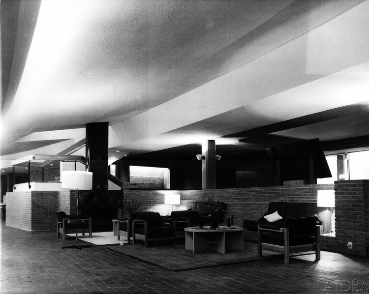 阿根廷圣卢汉高等学院丨西班牙马德里丨Horacio Baliero,Carmen Córdova-15