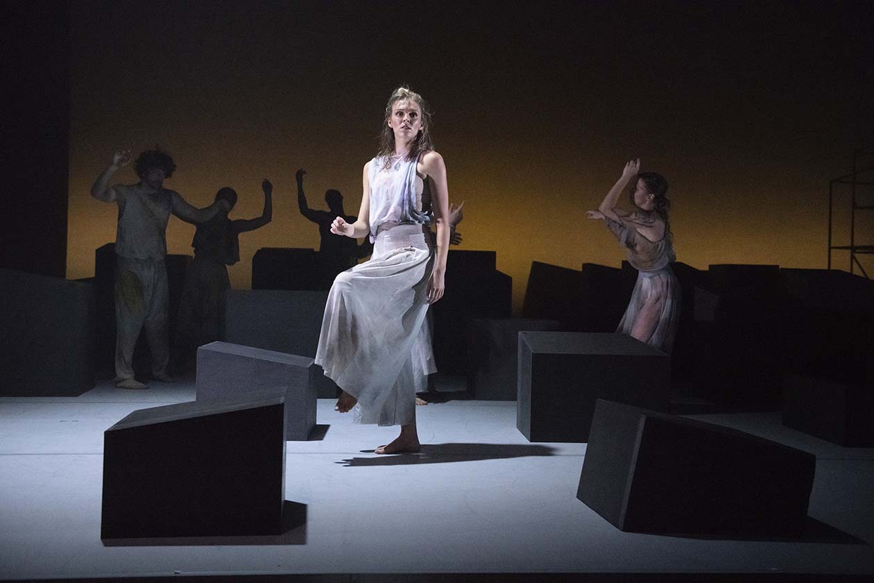 Liminal Spaces Scenography - Dust-8