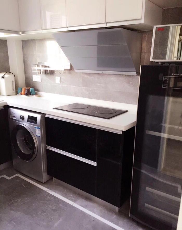 
现代不单单只有黑白灰 -4