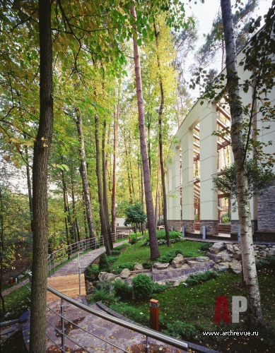 带拱形 facade 和露台的房子室内设计丨Величкин Дмитрий,Голованов Николай-14