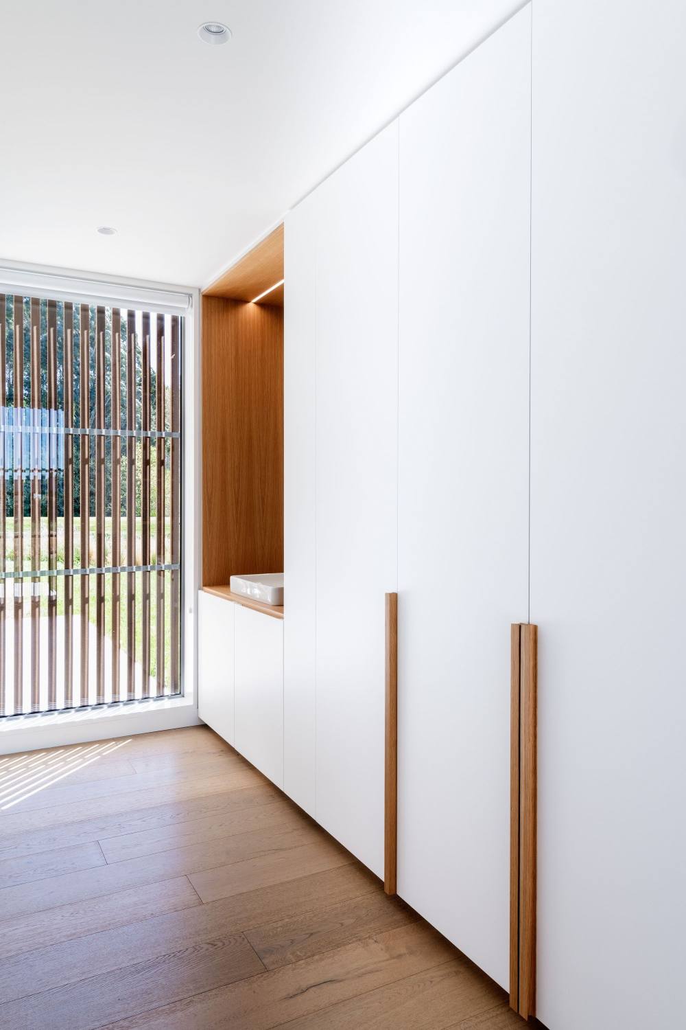 新西兰度假别墅“飞马之家” · 极简主义与自然融合的设计-31