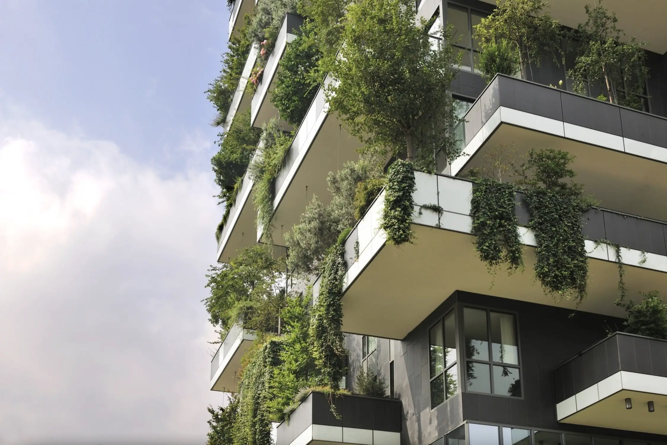 米兰传奇建筑 Bosco Verticale 的现代公寓设计-17