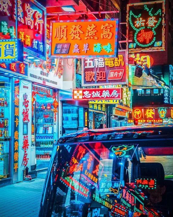 霓虹灯的波普艺术复兴-18