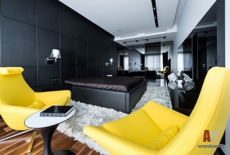 现代黑白调家庭公寓的极简风设计-29